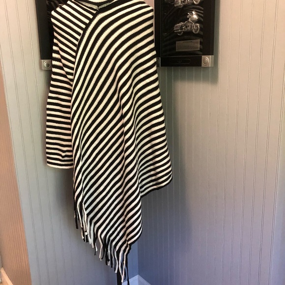 Striped Cowl Neck Poncho - Picture 8 of 8